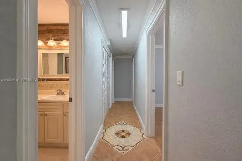 5521 SW 132nd Avenue Miami FL 33175