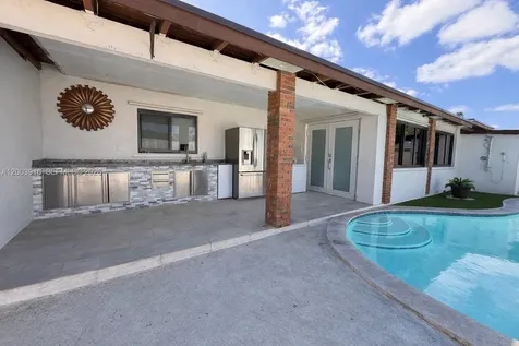 5521 SW 132nd Avenue Miami FL 33175