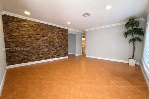 5521 SW 132nd Avenue Miami FL 33175