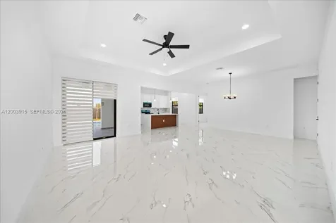 2116 NE 10th Avenue Cape Coral FL 33909