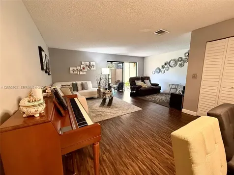 9251 NW 14th Court Pembroke Pines FL 33024