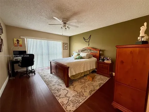 9251 NW 14th Court Pembroke Pines FL 33024