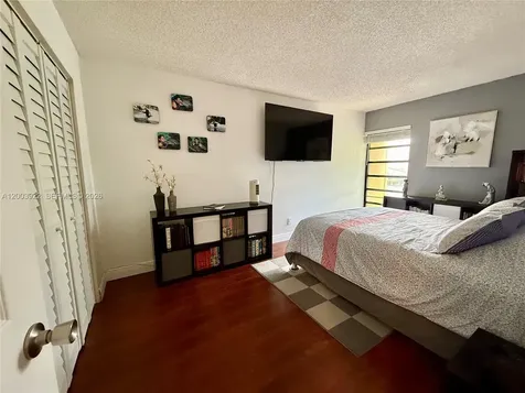 9251 NW 14th Court Pembroke Pines FL 33024