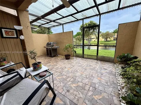 9251 NW 14th Court Pembroke Pines FL 33024
