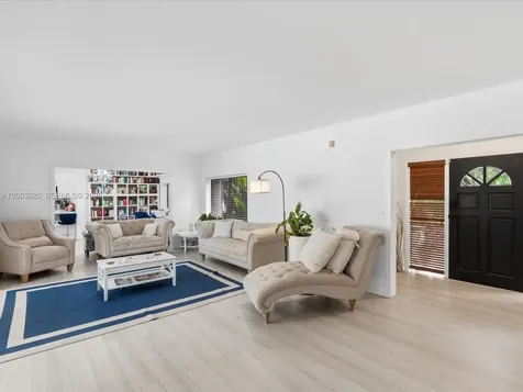 5000 Riviera Drive Coral Gables FL 33146