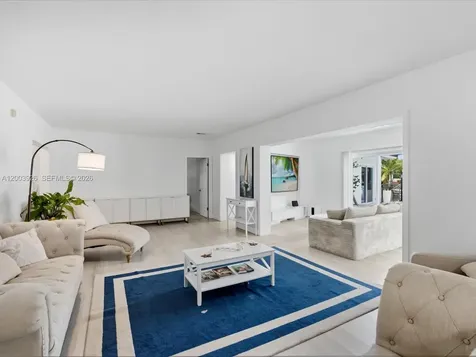 5000 Riviera Drive Coral Gables FL 33146