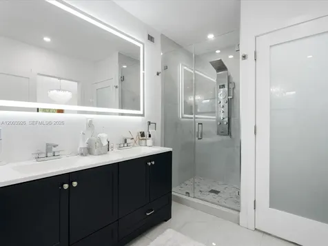 5000 Riviera Drive Coral Gables FL 33146
