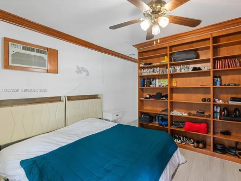 5000 Riviera Drive Coral Gables FL 33146