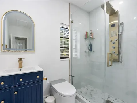 5000 Riviera Drive Coral Gables FL 33146