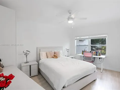 5000 Riviera Drive Coral Gables FL 33146