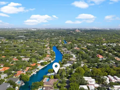 5000 Riviera Drive Coral Gables FL 33146