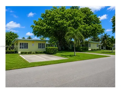 705-713 NE 3rd Street Hallandale Beach FL 33009