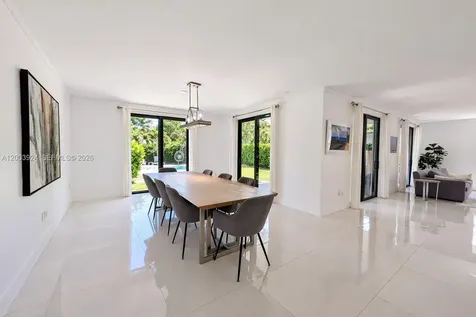 471 SW 30th Road Miami FL 33129