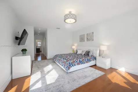 471 SW 30th Road Miami FL 33129