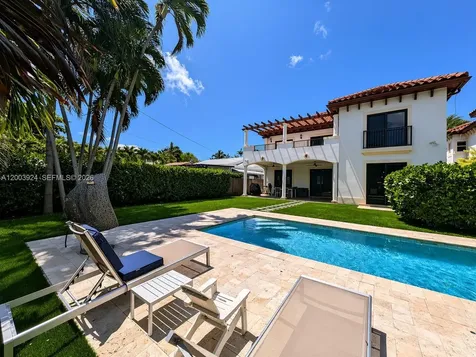 471 SW 30th Road Miami FL 33129