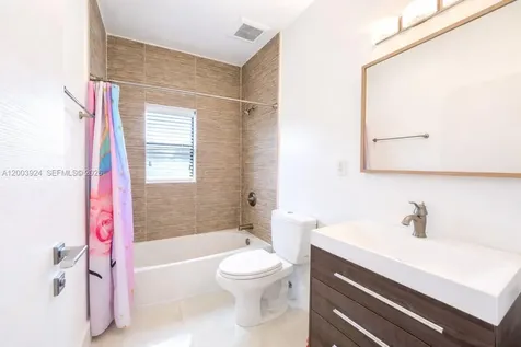 471 SW 30th Road Miami FL 33129