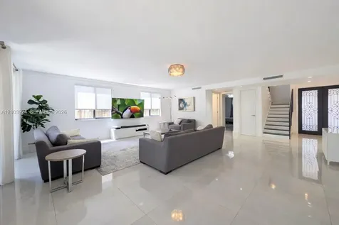 471 SW 30th Road Miami FL 33129