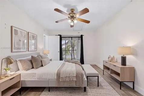 889 Hamilton Drive Homestead FL 33034
