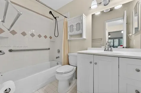 889 Hamilton Drive Homestead FL 33034