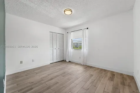 889 Hamilton Drive Homestead FL 33034