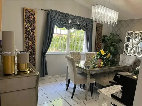 8539 SW 211th Terrace Cutler Bay FL 33189