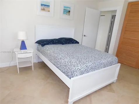 108 NE 30th Street Wilton Manors FL 33334