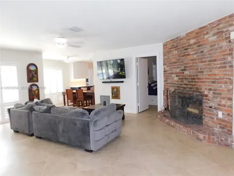 108 NE 30th Street Wilton Manors FL 33334