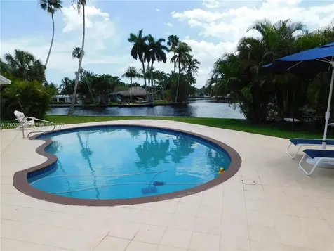108 NE 30th Street Wilton Manors FL 33334