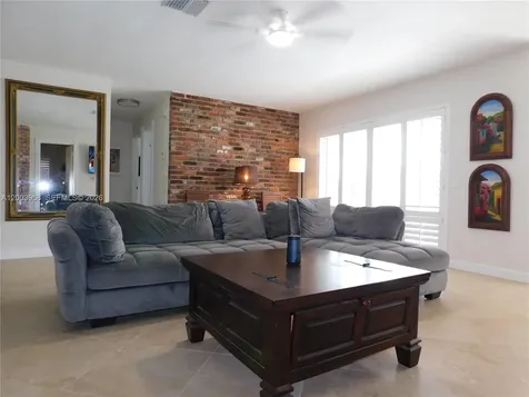 108 NE 30th Street Wilton Manors FL 33334