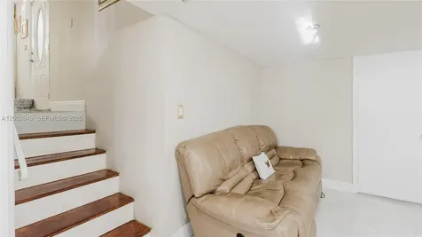 1300 NE 204th Street Miami FL 33179