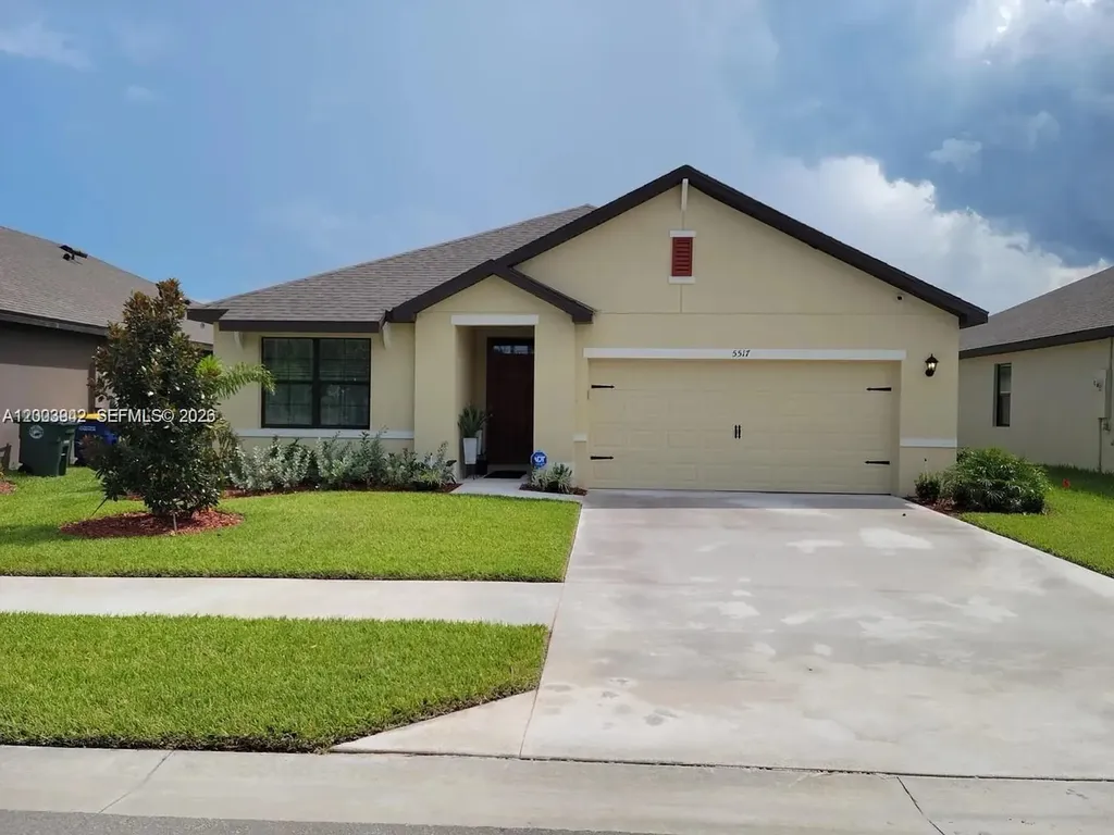5517 Amusement Avenue Fort Pierce FL 34947