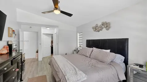 14802 SW 176th Terrace Miami FL 33187