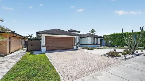 14802 SW 176th Terrace Miami FL 33187