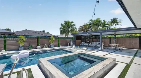 14802 SW 176th Terrace Miami FL 33187