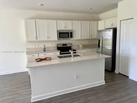 868 SE Grovebush Lane Port St. Lucie FL 34984