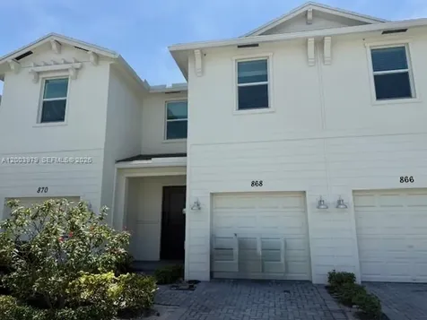 868 SE Grovebush Lane Port St. Lucie FL 34984