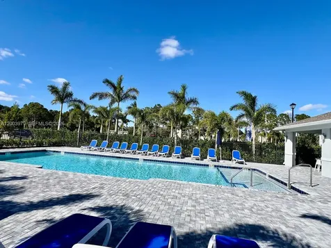 868 SE Grovebush Lane Port St. Lucie FL 34984