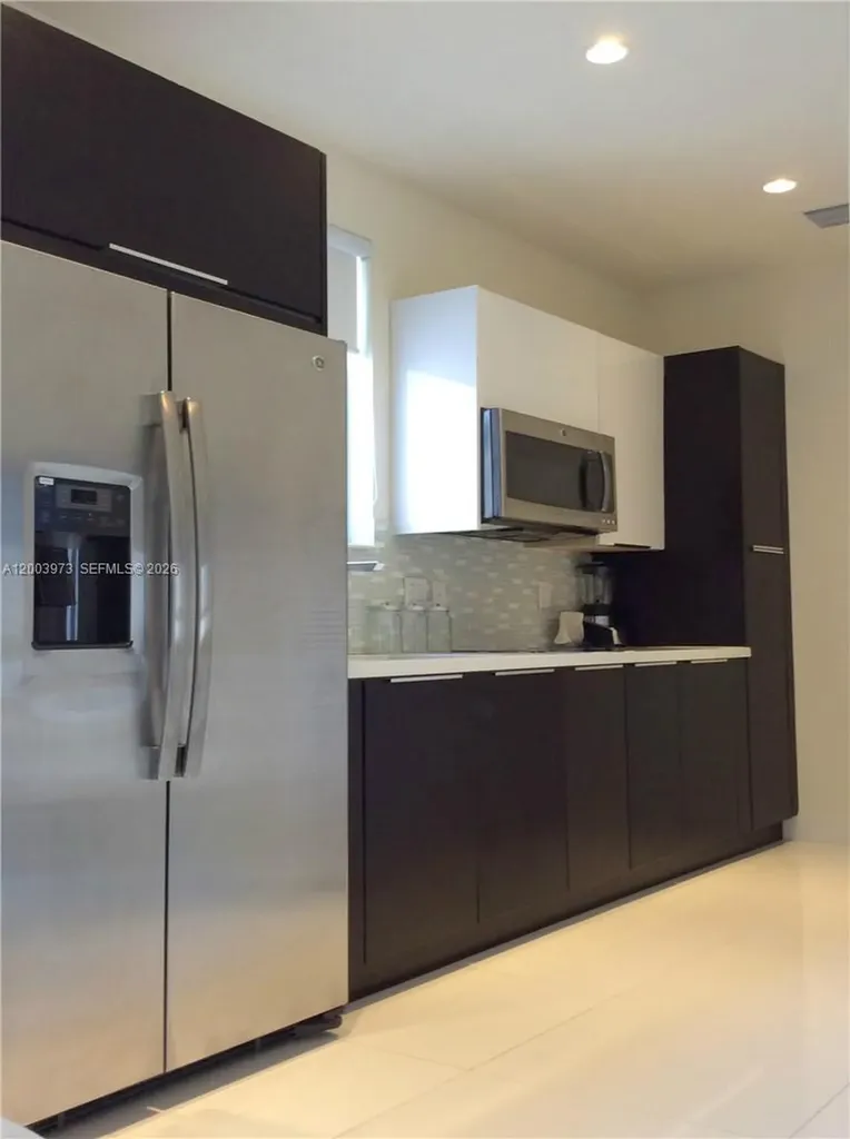 6416 NW 104 Path Doral FL 33178