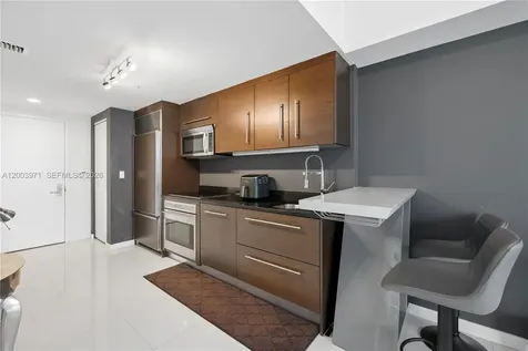 465 Brickell Avenue Miami FL 33131