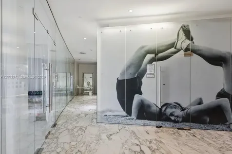 465 Brickell Avenue Miami FL 33131