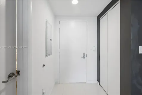 465 Brickell Avenue Miami FL 33131
