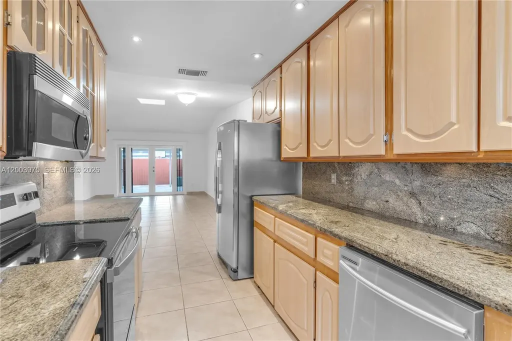 5655 SW 139th Place Miami FL 33183