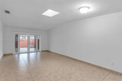 5655 SW 139th Place Miami FL 33183