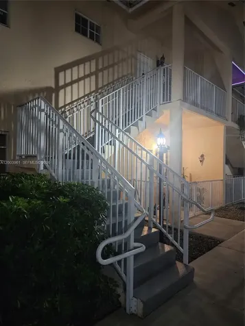 6972 NW 179th Street Hialeah FL 33015