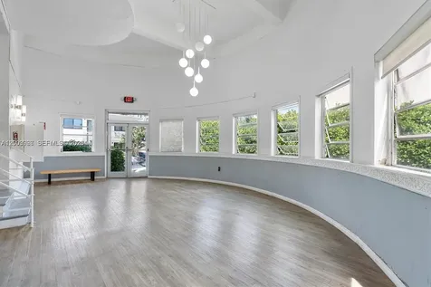 420 78th Street Miami Beach FL 33141