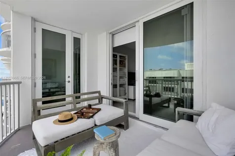 5401 Collins Avenue Miami Beach FL 33140