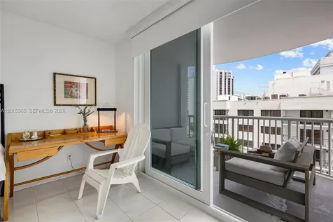 5401 Collins Avenue Miami Beach FL 33140