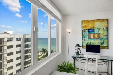 5401 Collins Avenue Miami Beach FL 33140