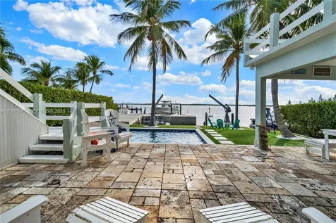 69 Shoreland Drive Key Largo FL 33037