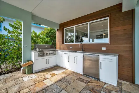 69 Shoreland Drive Key Largo FL 33037